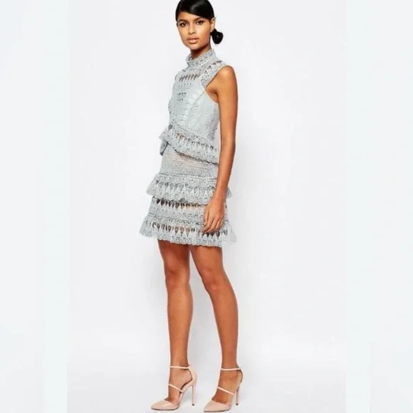 SELF-PORTRAIT Teardrop Guipure Panelled Mini Dress - Size 6 - Picture 2 of 11